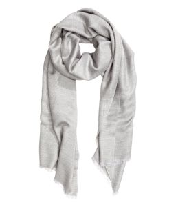 Ladies grey scarf